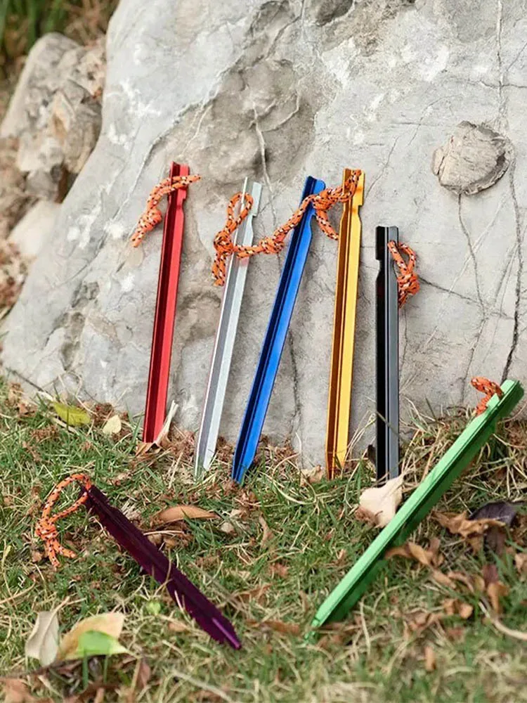 10pcs/Set Aluminum Alloy Ultralight Tent Pegs 18cm Outdoor Camping Ground Nail Reinforce Tent Stakes with Wind Rope Storage Bag