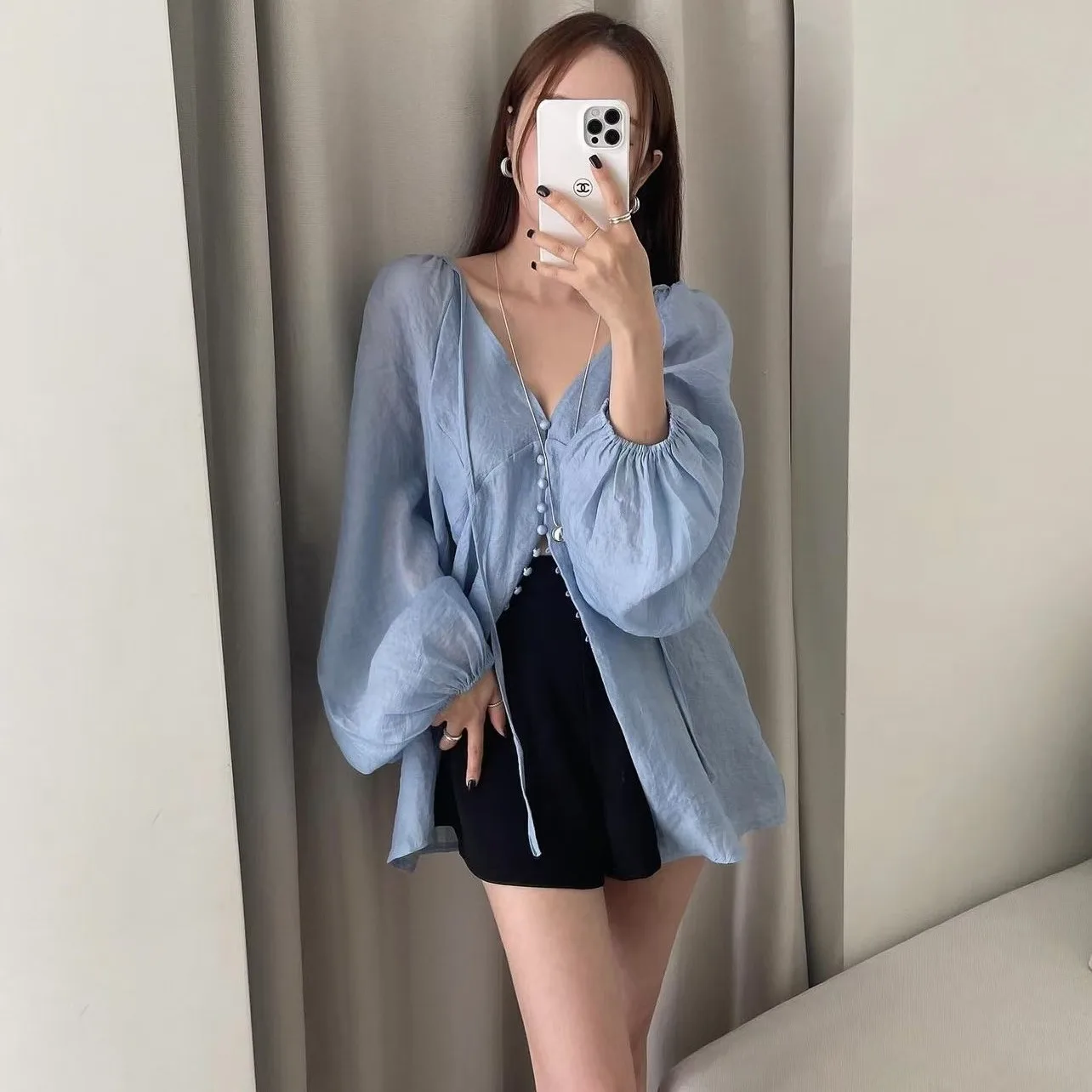 

Chic V-ne Bubble Sve irt Women's Slim Fit Single Button Tie irt Commute Sle Loose Fit Long Sve Polyester Fiber