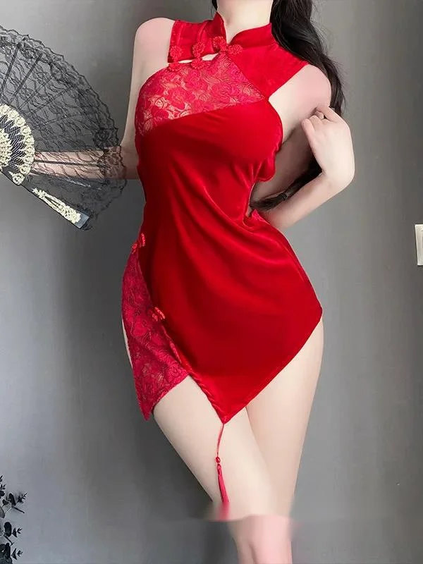 

Chinese Style Cheongsam Embroidery Perspective Temptation Sexy Ancient Style Off Shoulder Irregular Wrap Buttocks Dress OPOY