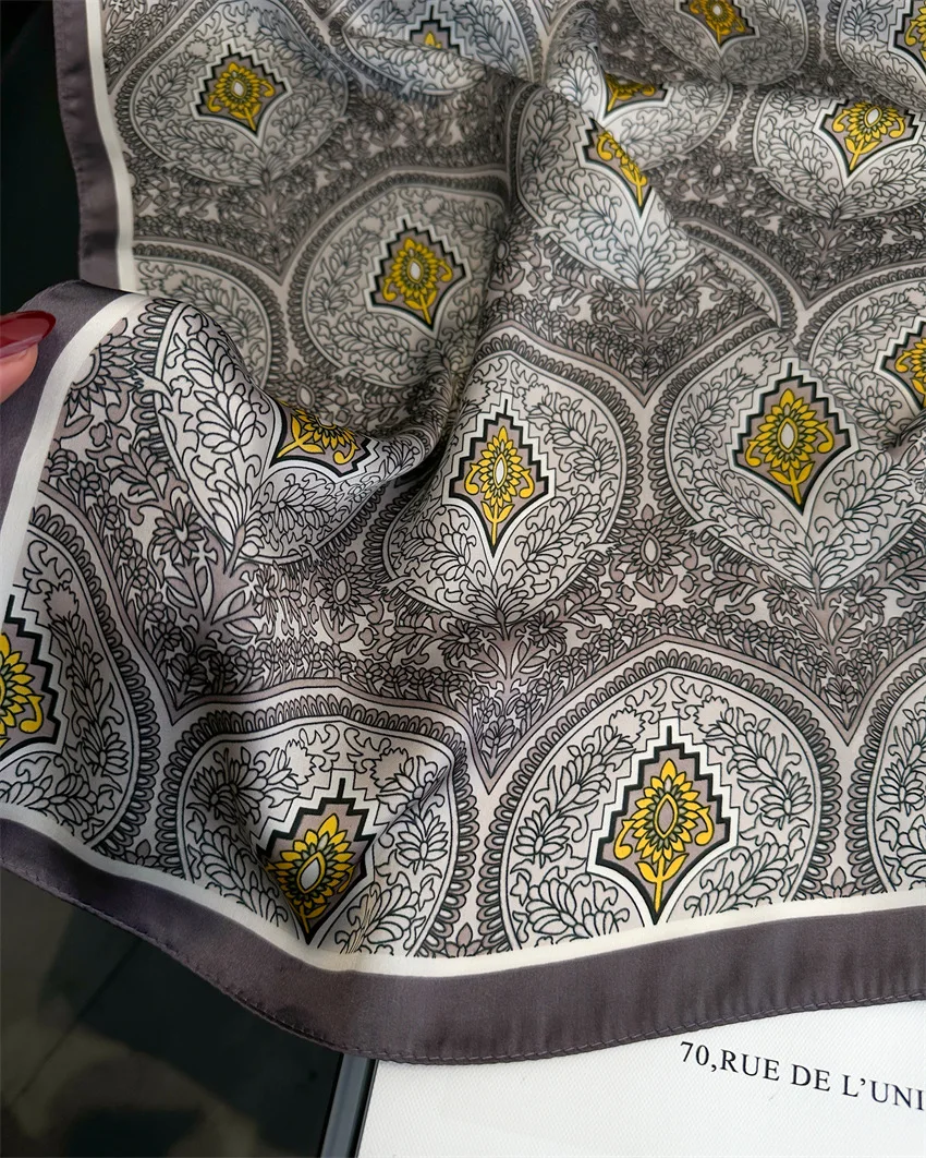 Luksusowa apaszka kwadratowa w stylu vintage, chusta na szyję, stylowa damska wielofunkcyjna bandana, ochraniacz na szyję, apaszka z imitacji jedwabiu.