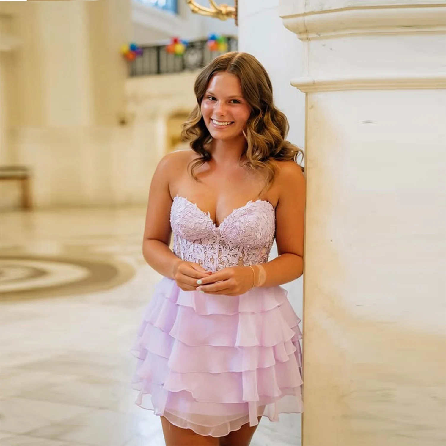 Superbe robe de bal en dentelle chérie à plusieurs niveaux au-dessus du genou Mini robes de soirée filles Cocktail robe de soirée de retour