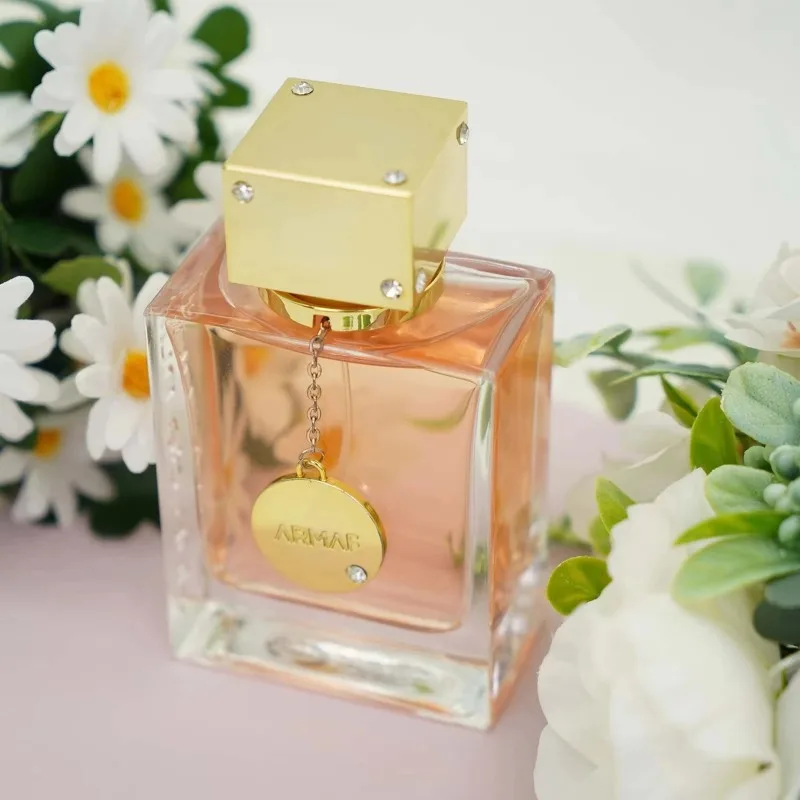 Armaf Club De Nuit Women Eau de Parfum Spray 105 ML Original Arab Perfumes Lasting Fruit Floral Pheromone Perfume 3.6 Ounce view 6