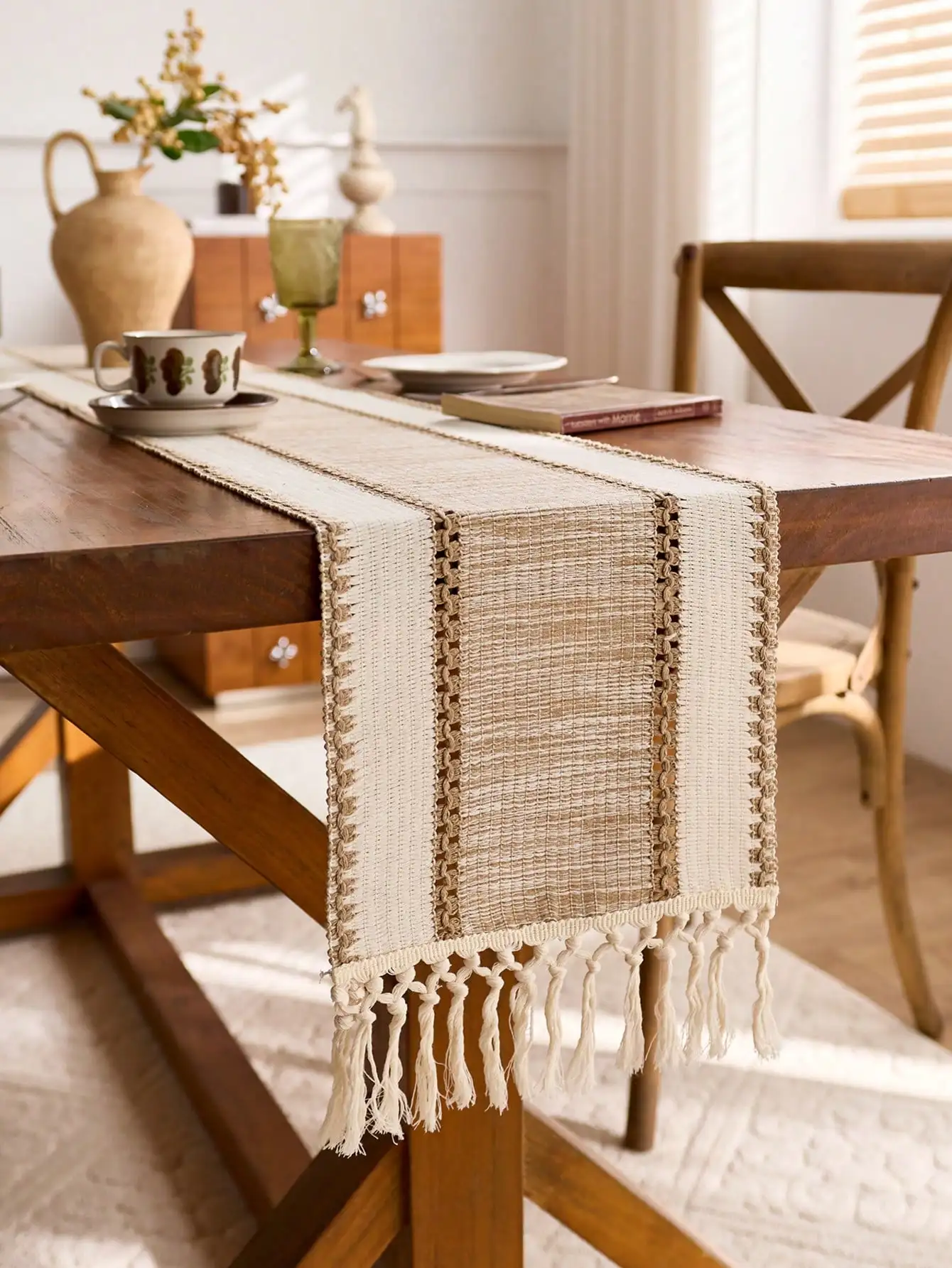 Khaki Makramee-Stil Boho Farmhouse Tischläufer mit Quasten Rechteckiges Design Strapazierfähiger Stoff für Heim-, Restaurant- und Küchendekoration – Detail 1