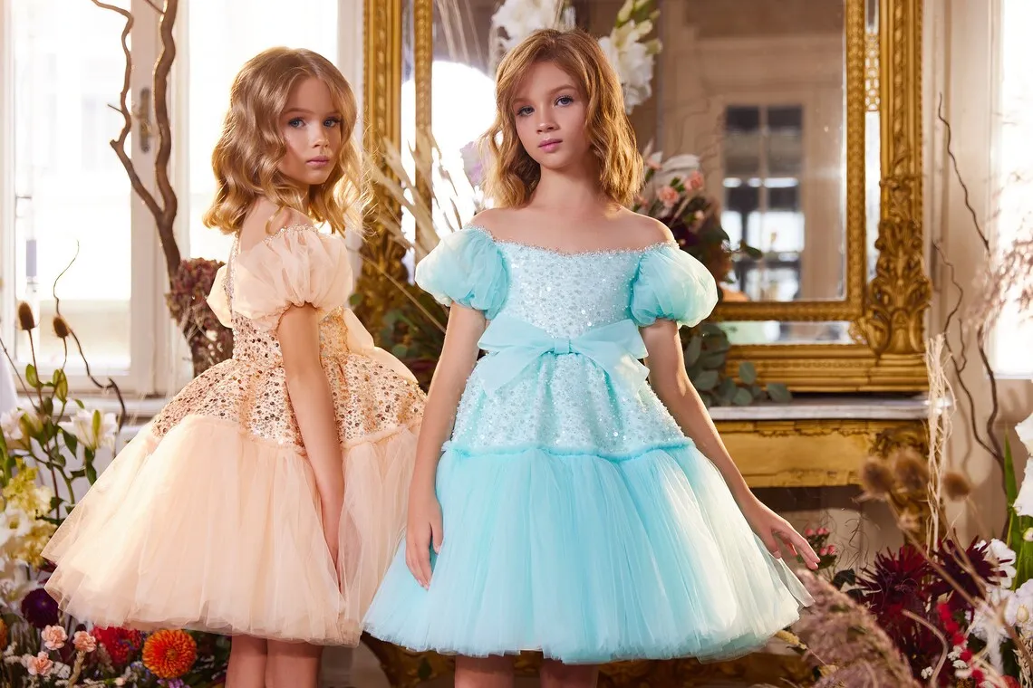 Sparkly Puffy Sequins Flower Girl Dresses O Neck Lace Birthday Party Wedding Dress Tulle With Bow Christmas Ball Gowns