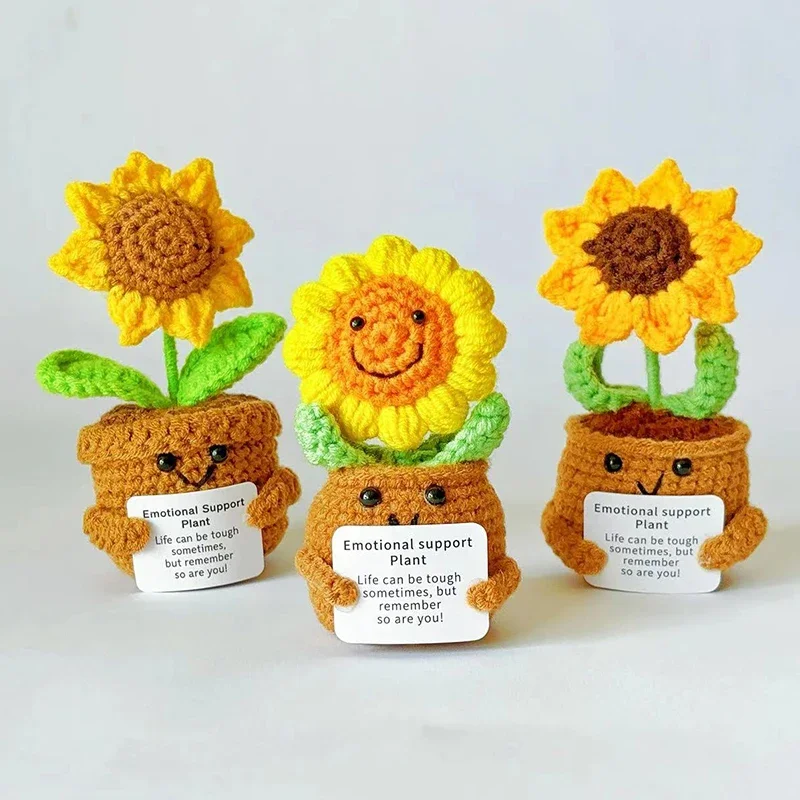 Energia positiva bambola di girasole all\'uncinetto cactus all\'uncinetto Mini regalo divertente bambole lavorate a maglia fatte a mano ornamento casa