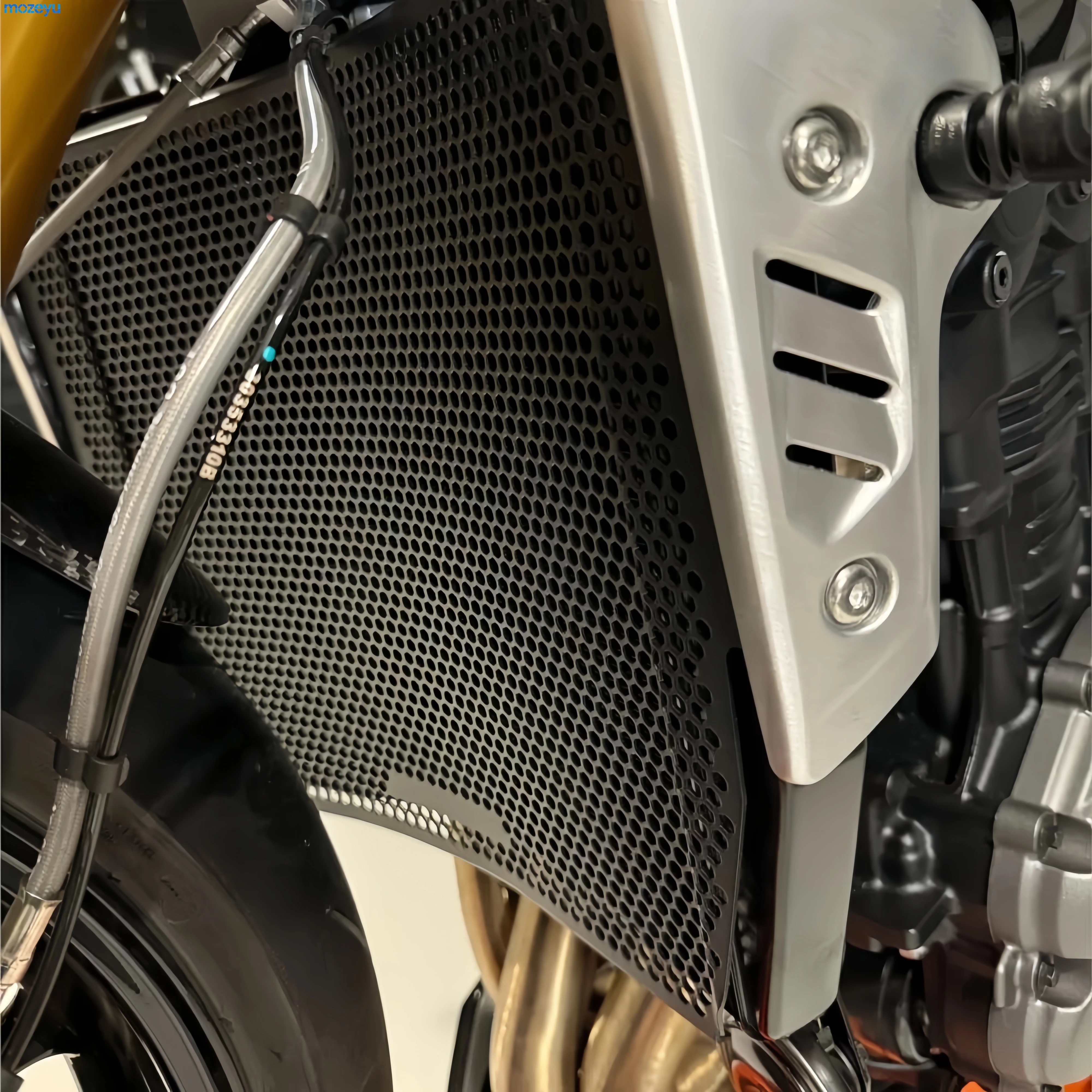 

Защита радиатора и бака для мотоциклов Speed Triple 1200 RS 2021-2025, Speed Triple 1200 RR 2022-2025