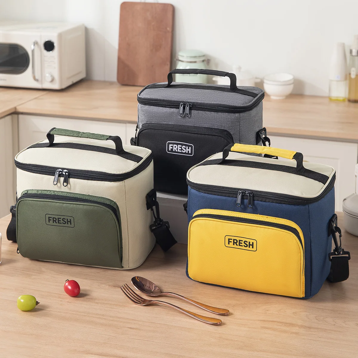 Multi Pocket Insulated Thermal Cooler Bag Large Capacity Shoulder Ice Lunch Tote For Camping Fishing Beach Daily Commute
