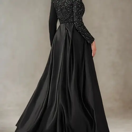 Abbigliamento da festa e vacanza