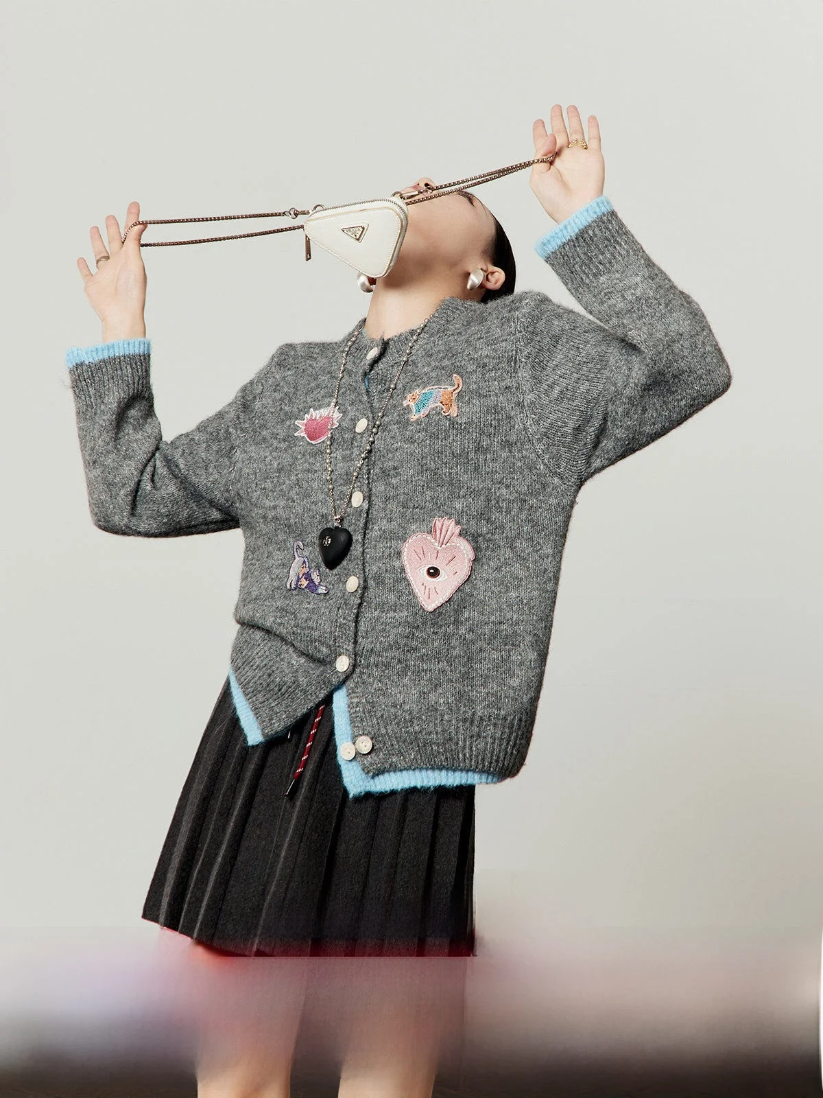 

Вязаный кардиган для женщин, контрастный цвет, осенняя новинка, производство Zhou Li Wu