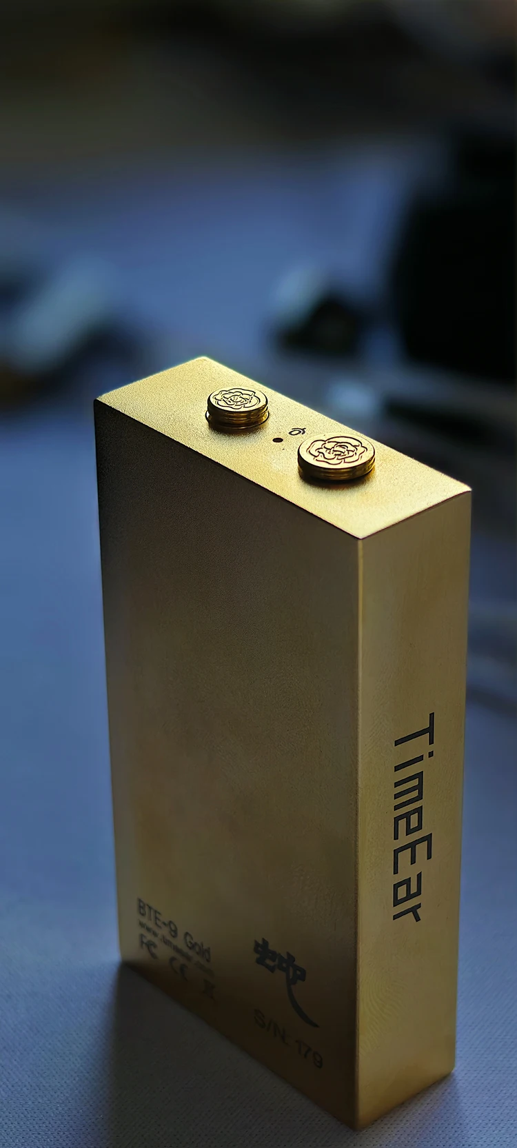 金メッキ真鍮ダストプラグ保護カバー 3.5mm、4.4mm、6.35mmジャック用 - Hi-Fiプレーヤー、MACラップトップ、携帯電話に対応