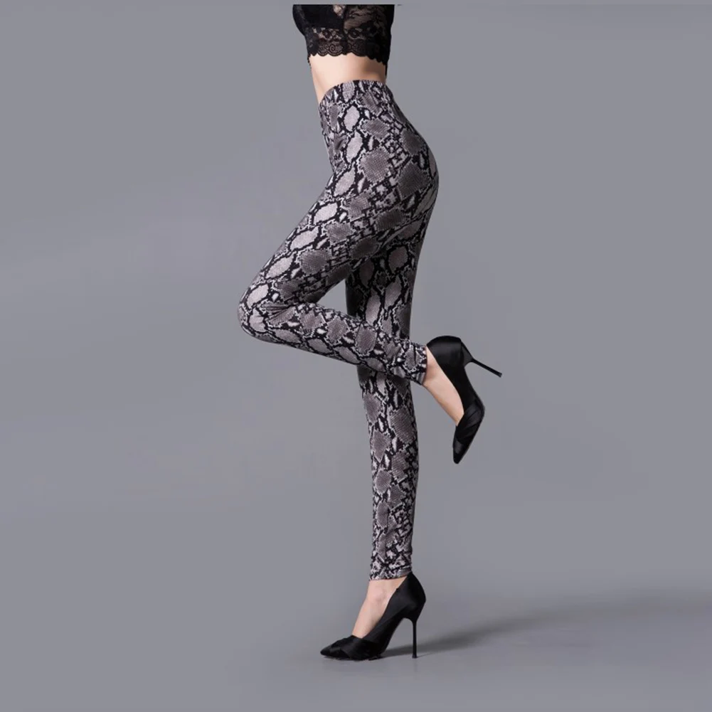 

Sports Trousers High Waist Leggings High Elasticity Slim Fit Elastic Waistband Print Design Comfortable Yoga Wear