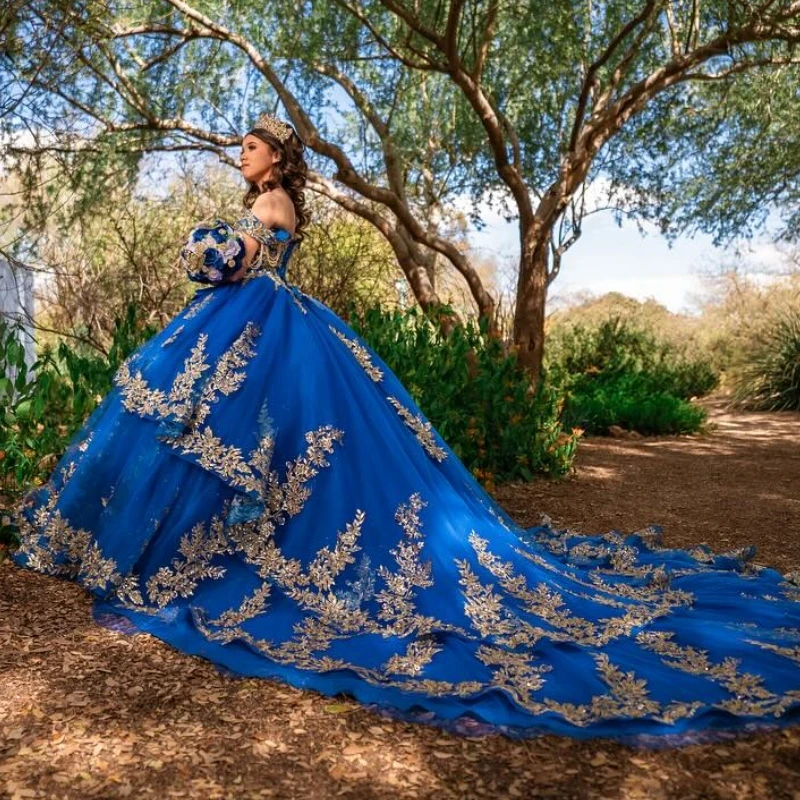 Royal Blue Shiny Off The Shoulder Ball Gown Quinceanera Dress Gold Appliques Lace Beading corsetto Vestidos 15 De XV aecos