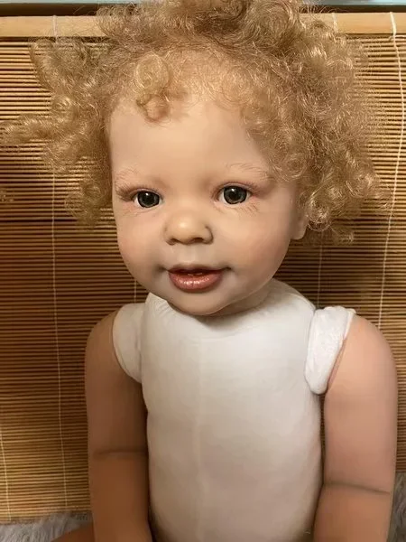 DLS Aangepaste Limited Supply 28 inch Reborn Baby Katie Marie met handgeworteld haar Afgewerkte pop met verschillende jurkjes