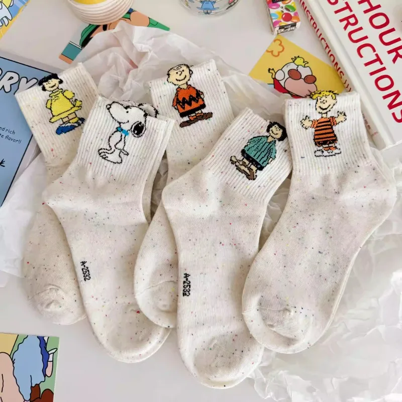 

Snoopy anime peripheral sweet and comfortable cute socks for women ins versatile Korean style college style stockings wholesale