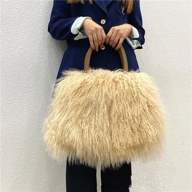 Autumn and winter new wool large handbag women's shoulder bag fashion trend Wrist Bag Large Capacity