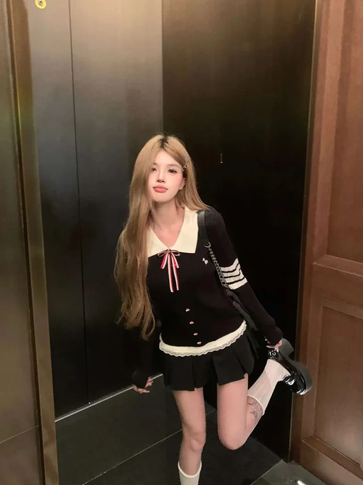 

Seoul Limited Edition Sweet Girl School Style Knitted Neck Sweater Embroidered Bow Doggie Base Shirt Commute S...