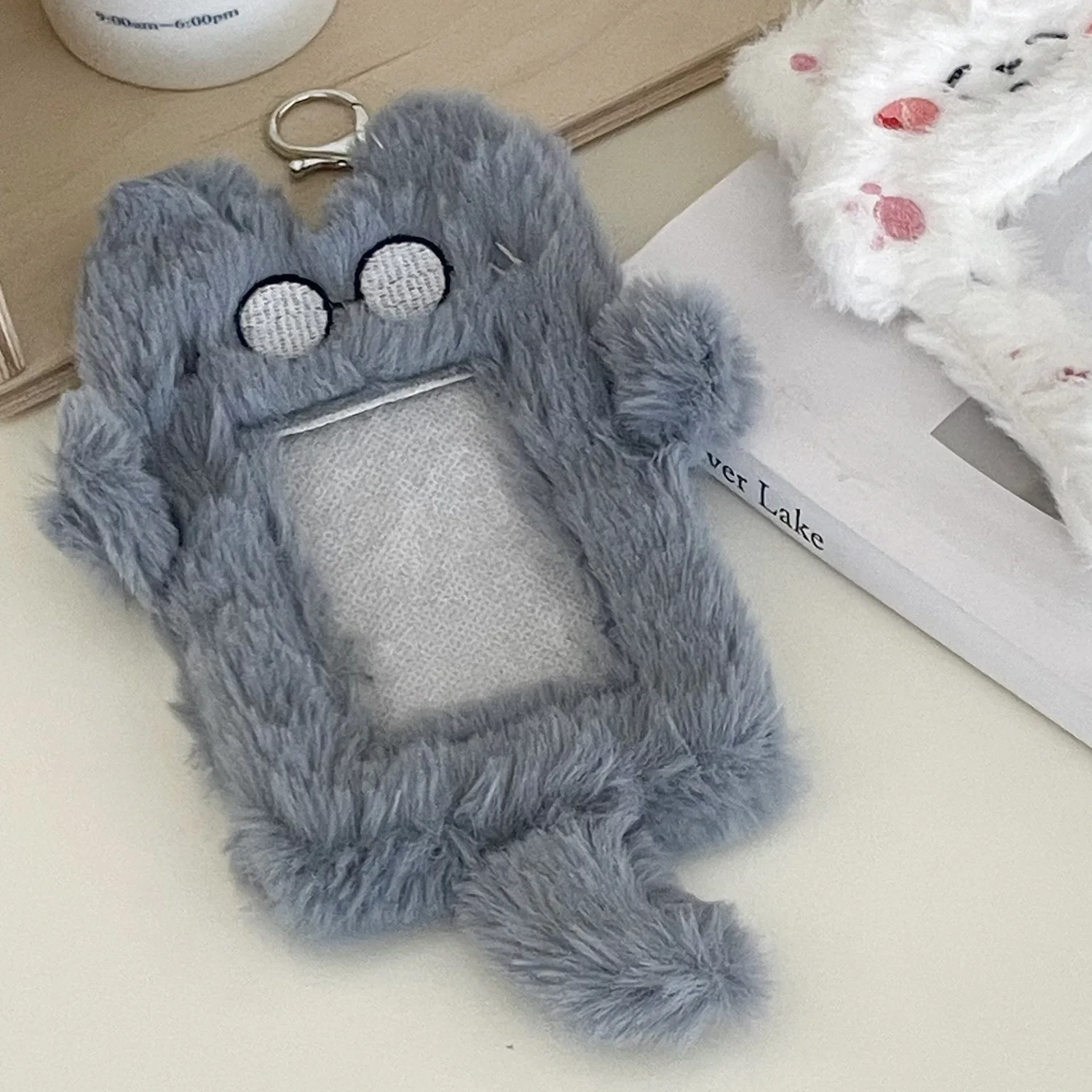 1pcs Plush Photocard Holder with Keychain, Cute Rabbit Plush Photocard Holder, Cartoon Card Cover Rabbit Photo Protective Case