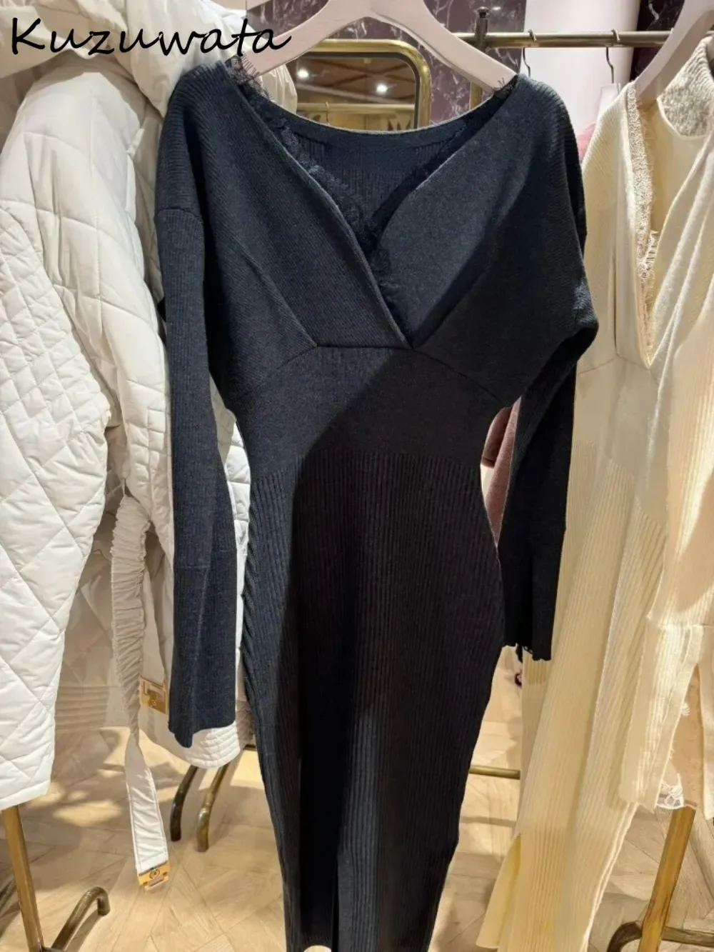 Kuzuwata Hong Kong Style Exquisite V Neck Flare Sleeve Dress Lace Vent Patchwork Knit Vestido Japan Slim Waist Ruched Femme Robe