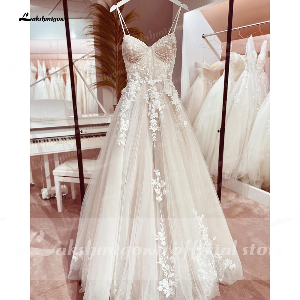 Princess Lace Wedding Dress Bridal Customized Vestido Spaghetti Straps Chapel Train Champagne Tulle Wedding Gown Lakshmigown