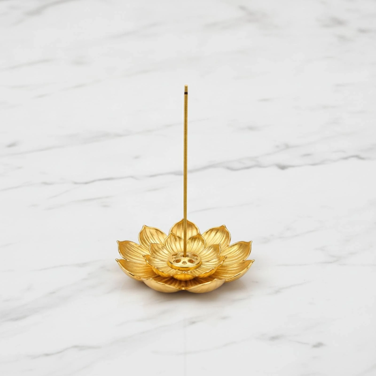 36 Pieces Decorative Presentation Favor Kit Elegant Gold-Tone Alloy Favor Set with Organza Bag for Wedding Favors