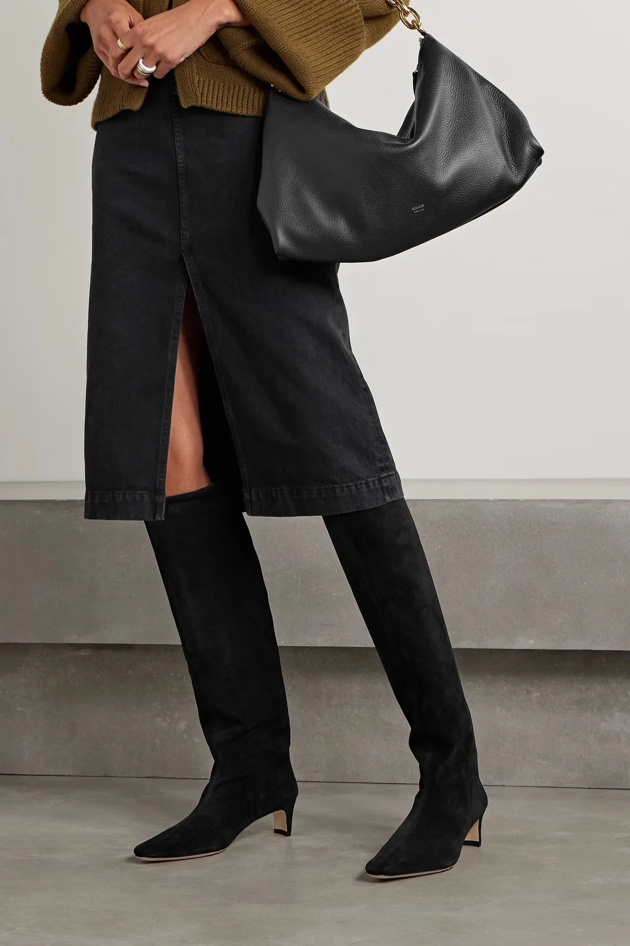 

Autumn and Winter New Square Toe, Low Heel, Thick Heel, Knee High Women's Boots, Fashionable High Boots, Size 34-43 Large Boots