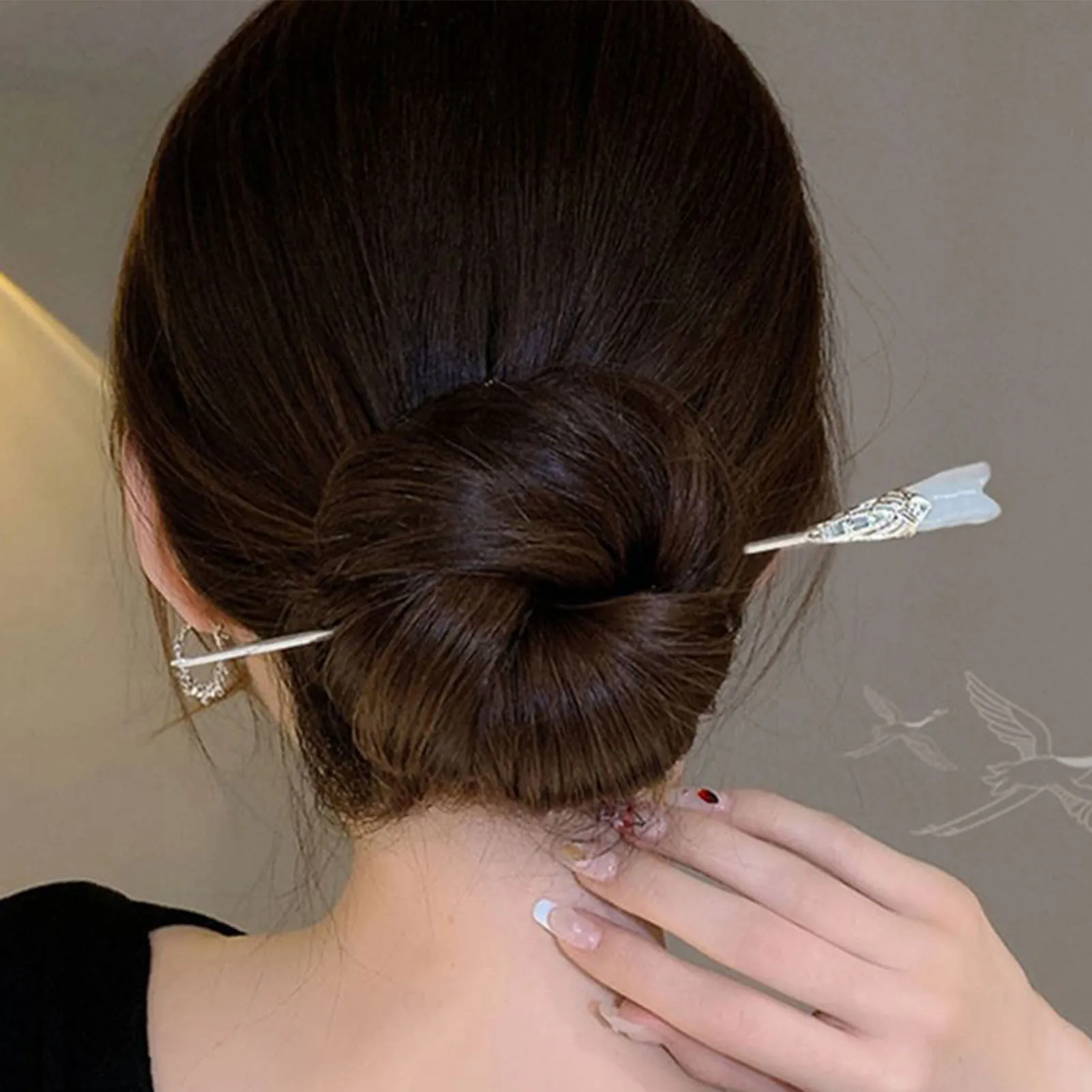 Chinese Traditional Hair Sticks Vintage Metal Tassel Hairpin Handmade Hair Chopsticks Head Accessory Women Hair Styling Tool