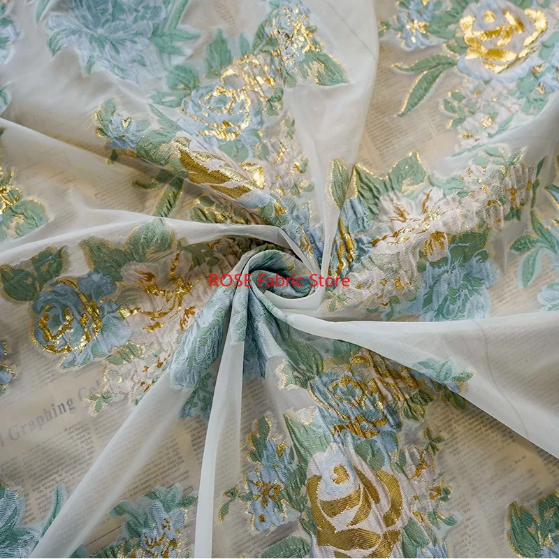 

1-метровая золотая шелковая тюлевая пряжа, окрашенная жаккардовая ткань, женское платье с цветочным узором, сумка для свадебного платья в стиле ретро, декоративная швейная ткань