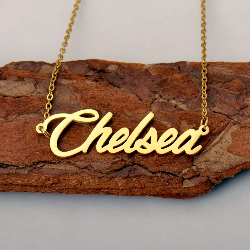 

AOLOSHOW Chelsea Name Necklaces for Women Stainless Steel Gold Plated Nameplate Pendant Letters Chokers for Her