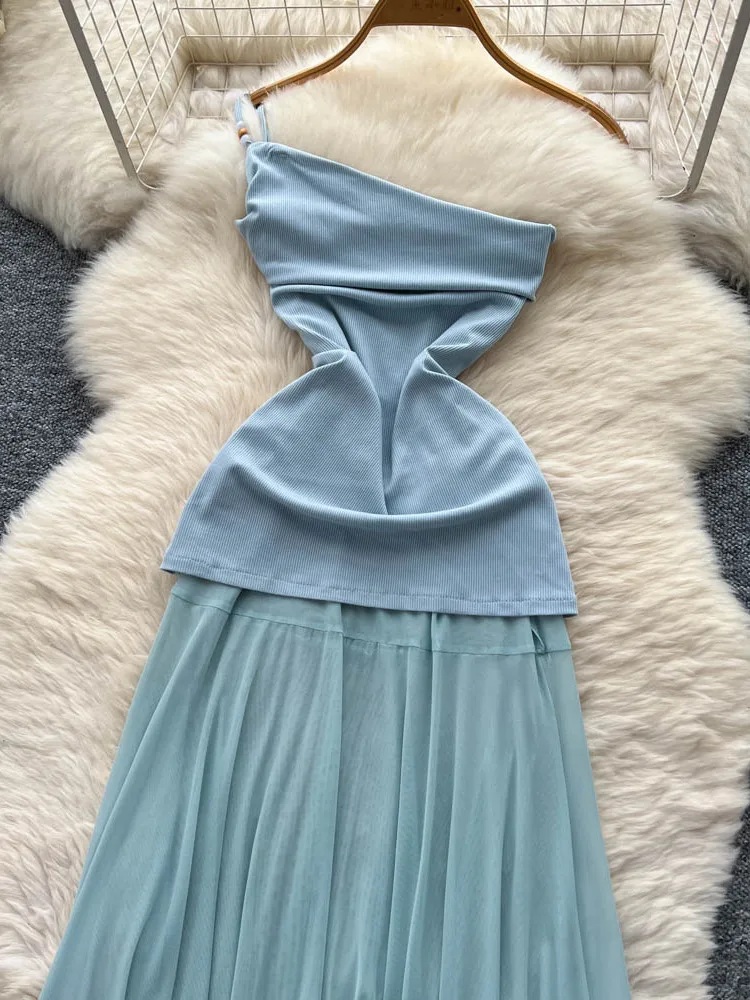 Dopne Pure Desire Sle Asymetryczny Kołnierzyk Dr Damska Letnia Plisowana Spódnica z Unikalnym, Pięknym Designem i Efektem Łączenia Materiałów