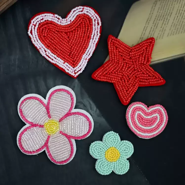 DIY Sewing Accessories for Sweater Coat Bag Pants Garment Decoration sew on Patches Beaded Heart Star Flower Patch Appliques