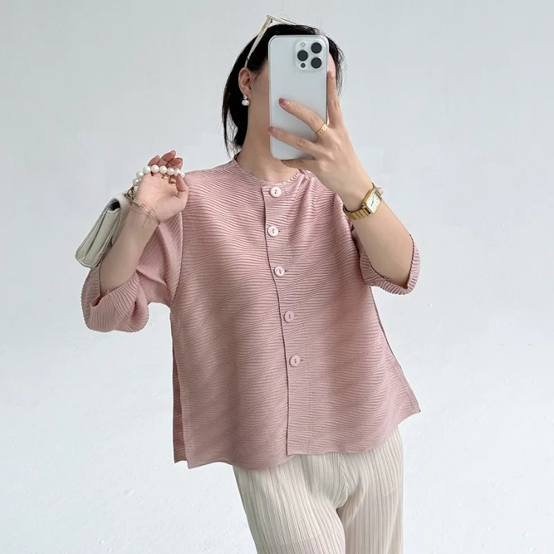 

Miyake New Women's Long-sleeved Pleated Loose Versatile Casual Single-breasted Cardigan Top Simple Clothing Wrinkle-Free Plisse