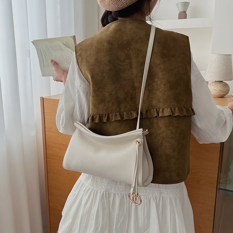 

Fashionable Lady's Multi-functional Handbag, Suitable for Various Occasions and Can Be Used As A Crossbody Bag for Commuting.