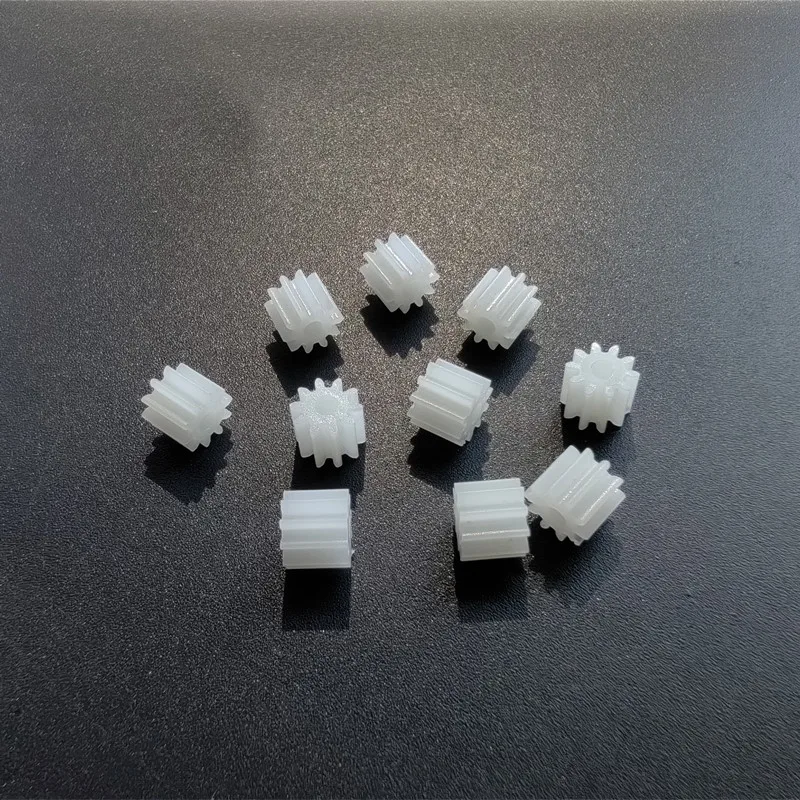 10PCS 10 Teeth 0.5M Plastic Gear 10T OD= 6mm Hole= 1.95mm DIY Model Technology Toys Motor Pinion Gears Spare Parts 102A