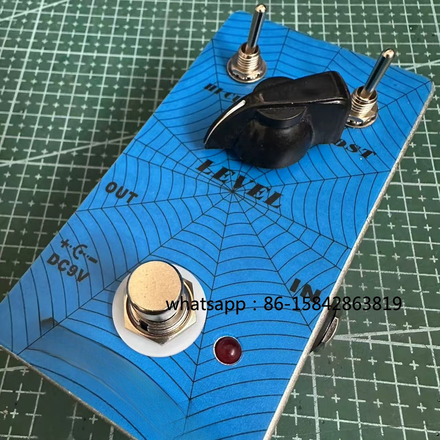 KATANA BOOST Monolithic Effects Voiceless Excited Fader Replica Kit John Mayer