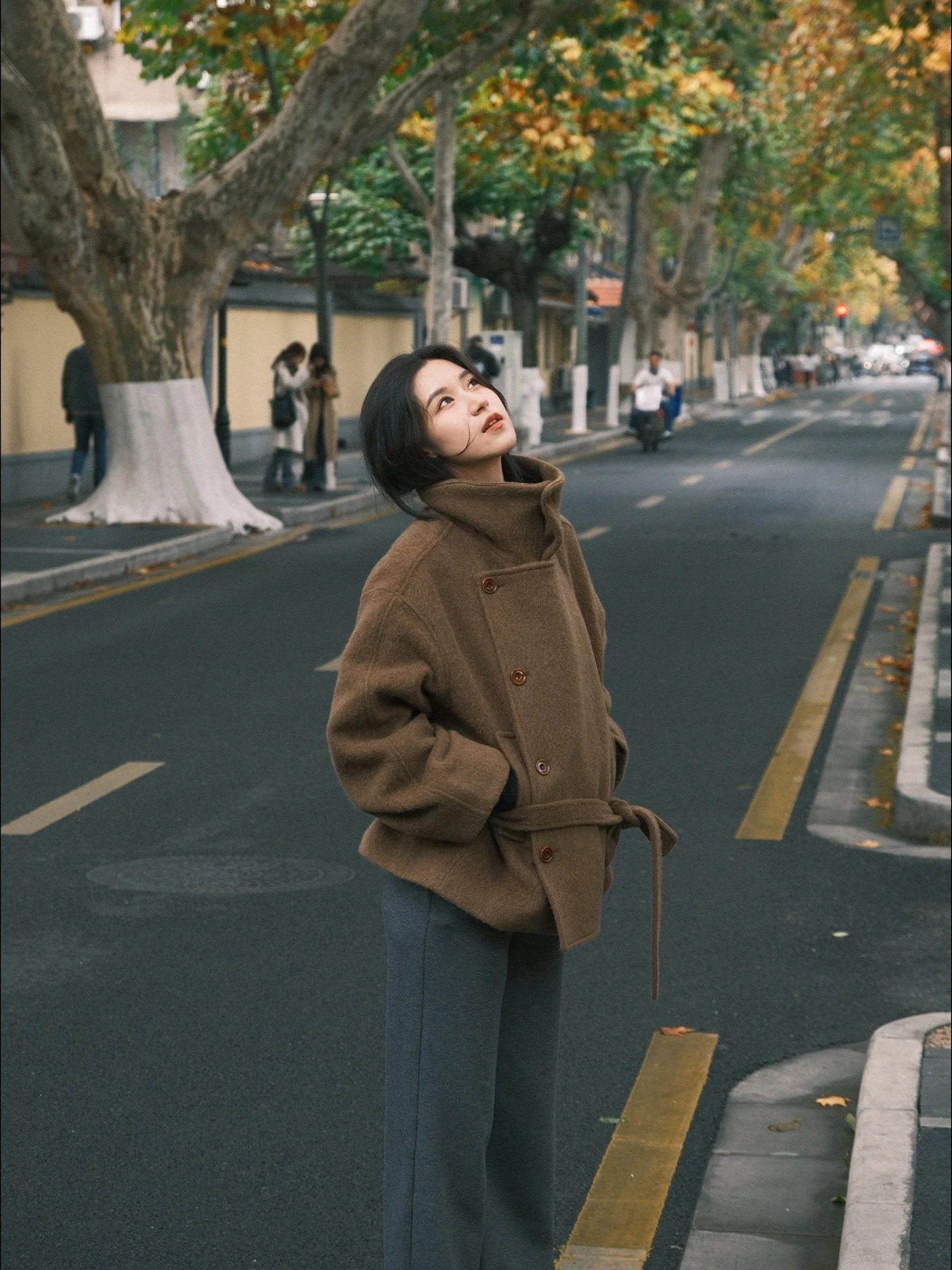 

Женское пальто Jin Min Xi, осенне-зимнее шерстяное пальто с воротником-стойкой и пуговицами на талии, верблюжьего цвета с завязкой на талии