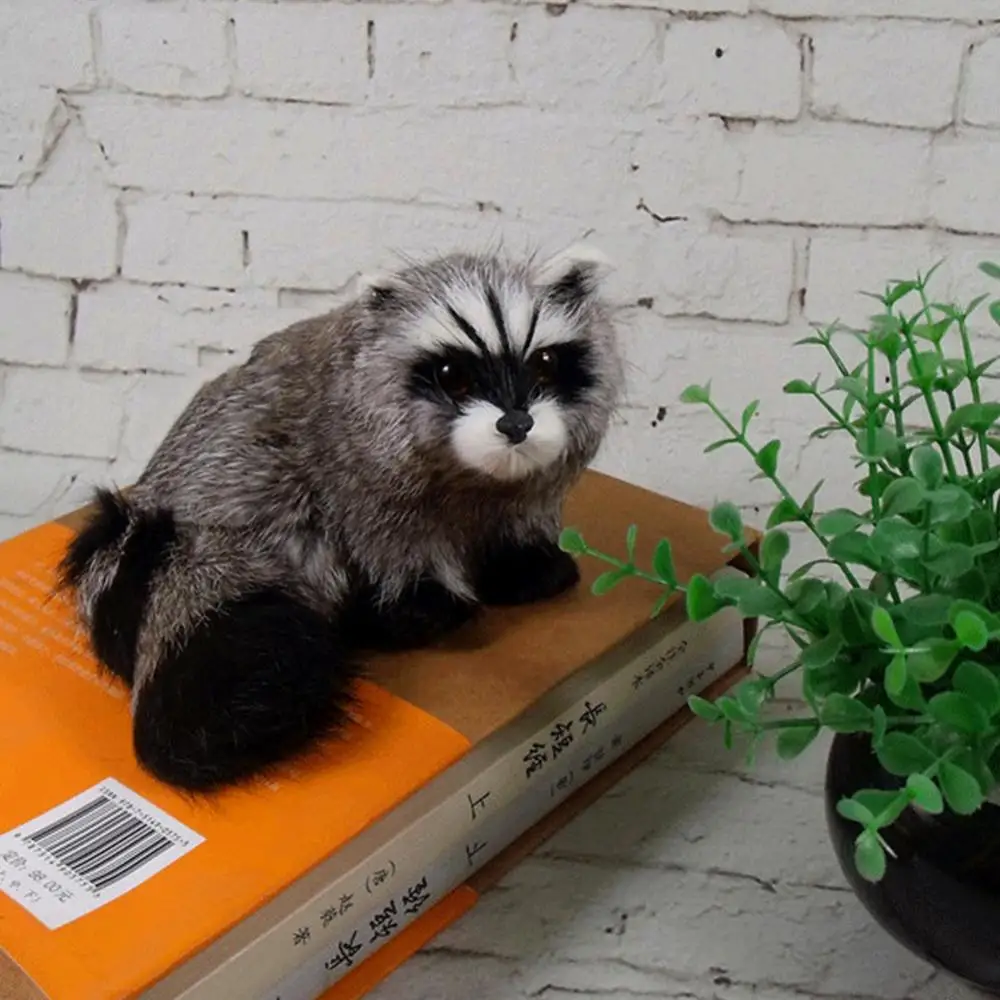 Simulation 3D Raccoon Furry Animal Model Toy Art Craft Desktop Decor Photo Props