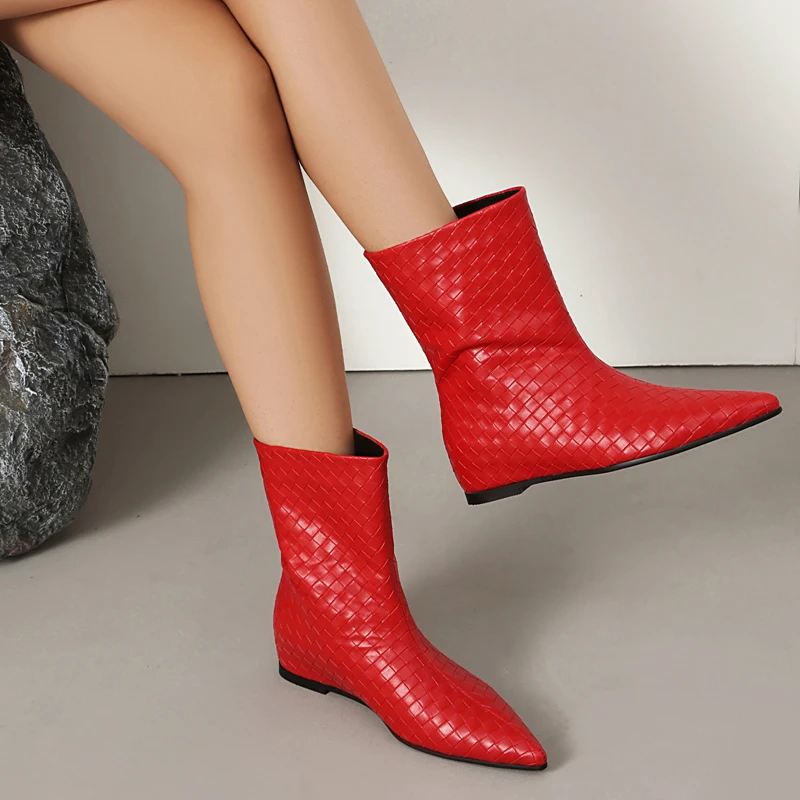 

Autumn Winter Street Style Flat Heels Women Ankle Boots Leisure Pointed Toe Casual Party Shoes Black Red Short Botas Mujer 34-43
