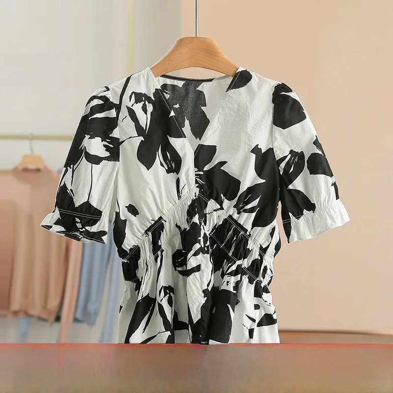 

Cotton V-ne ort irt Women's Printed Waist-cinching Autumn Faion 2025 Pure Cotton Breathable Comfortable Fit irt