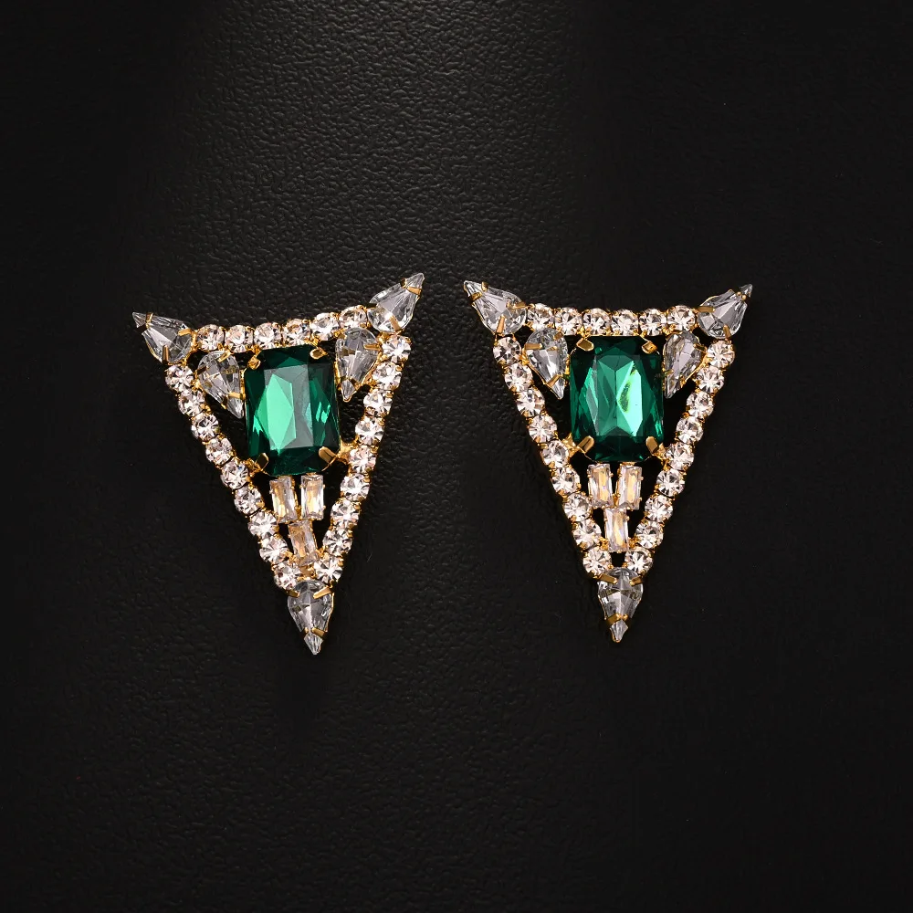 Exaggerated inverted triangle earrings women's design high sense green rhinestone earrings banquet earings