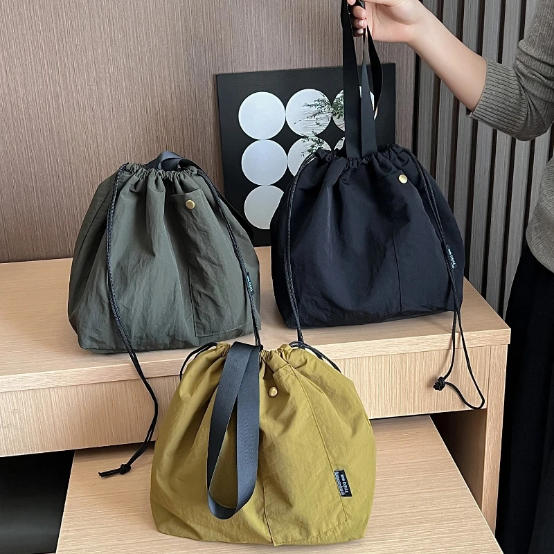 Solid Color Bento Bag Portable Lunch Bags Fashion Trend Thermal Insulated Storage Bag Waterproof Nylon Large Capacity Tote Bag