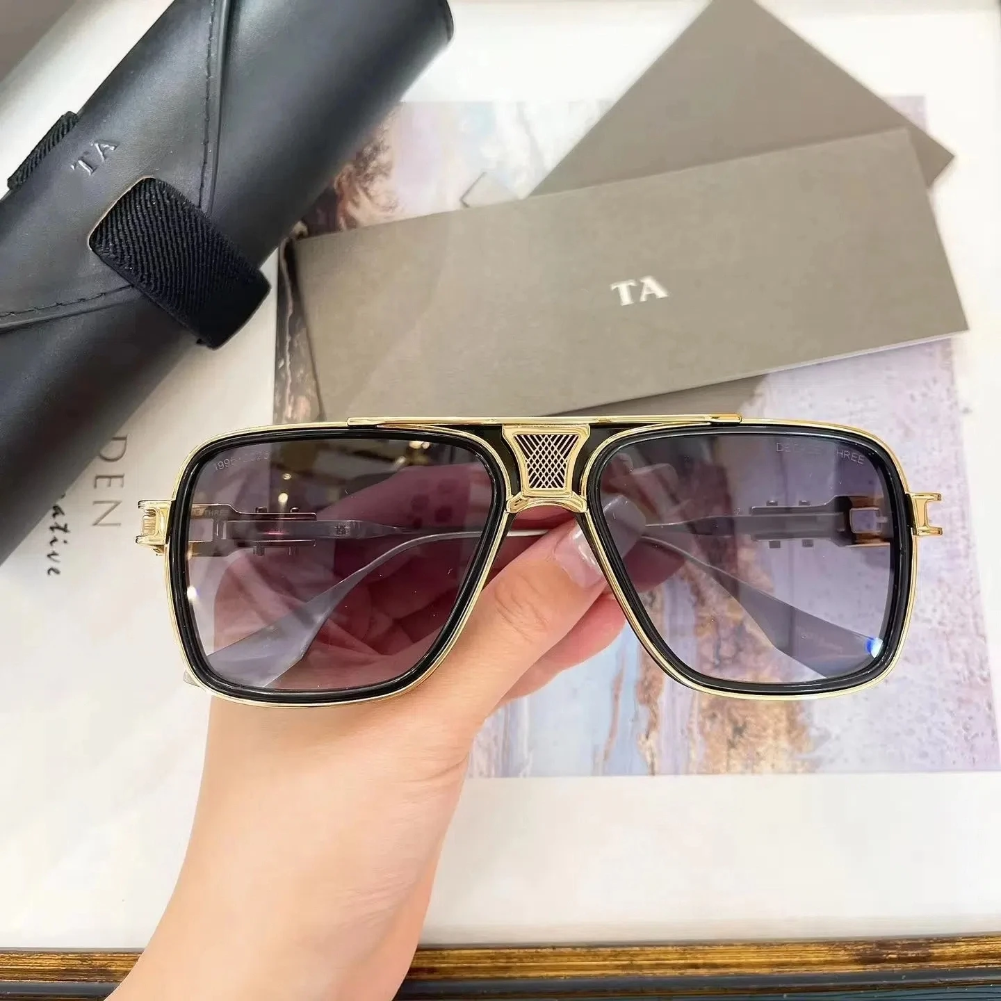 

Authentic For DIYTA DT DTS866 Retro Alloy Frame Square Men Women Sun Glasses Gradient Purple Lenses Male Couple Eyewear With Box