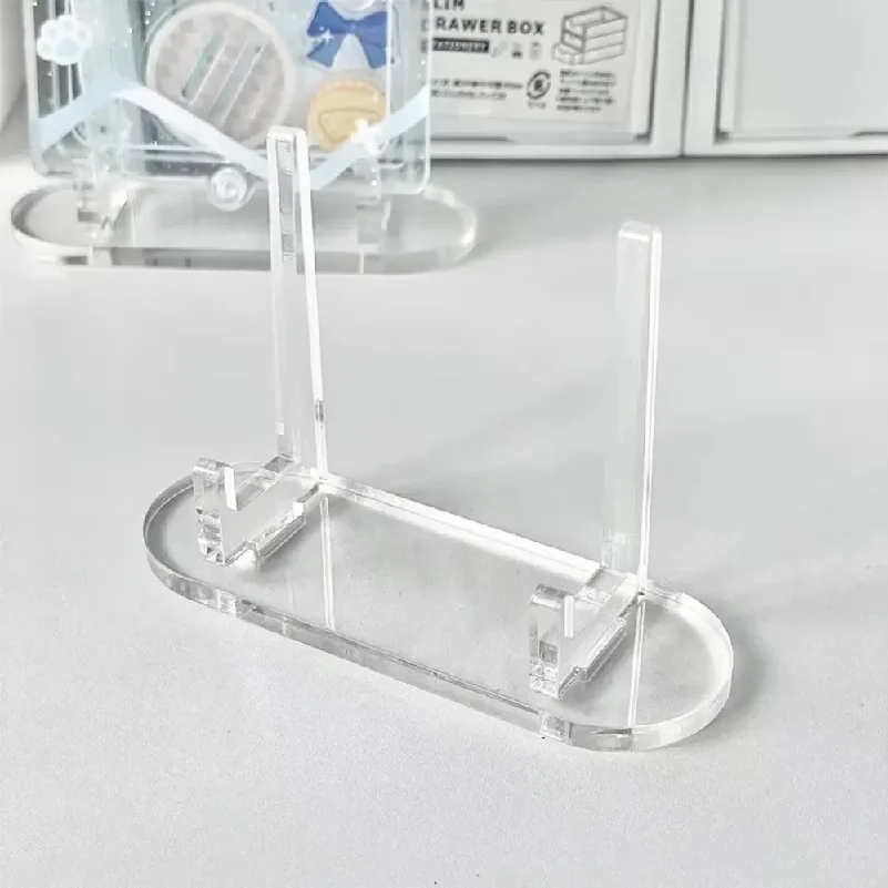 1Pc New HD Transparent Acrylic Badge Holder Acrylic storage Transparent Display Stand Desktop Decoration Card Display Stand