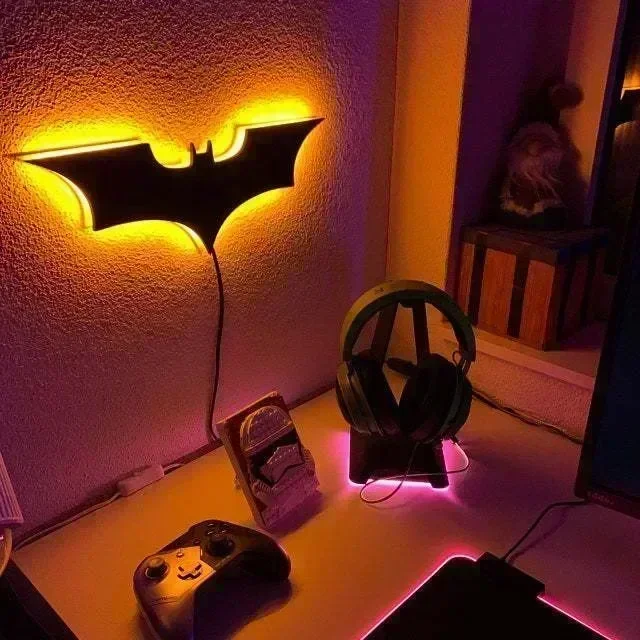 Batmanes Night Light Cool Remote Control Multi Color 3D Creative Bat Atmosphere decorazione della casa camera da letto lampada a sospensione a parete