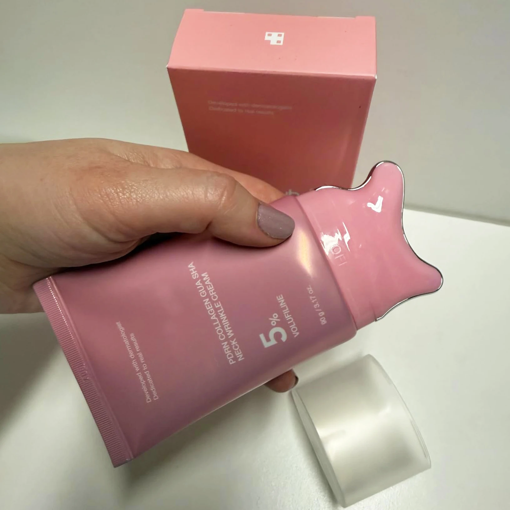 Crème multi-usages pour le cou au collagène rose PDRN, avec masseur Gua Sha et rouleau Volufiline, crème hydratante pour la peau, réduit les ridules