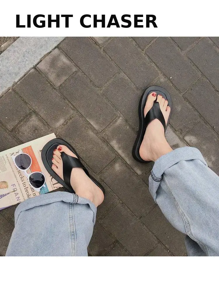 Novelty Thick Bottom Flip Flop Flat Slippers Women Split Toe Platform Leather Slippers Summer Luxury Casual loafers Slippers