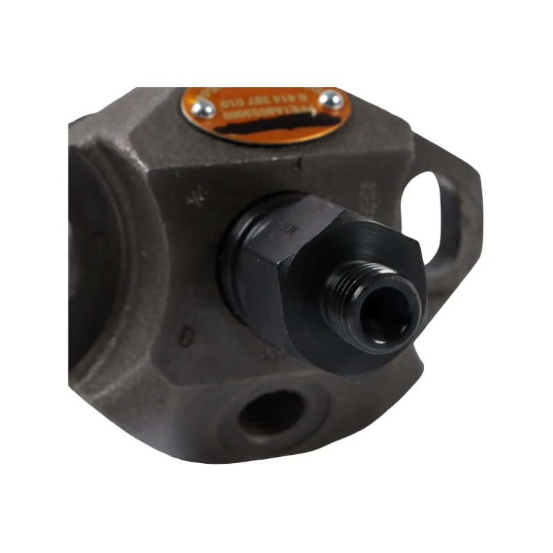 1 قطعة مضخة حقن الوقود 0414287011 04178544 لـ Bobcat Skid Steer Loaders 863 873 883 A220 A300 S250 T200 Deutz KHD BF4L1011F