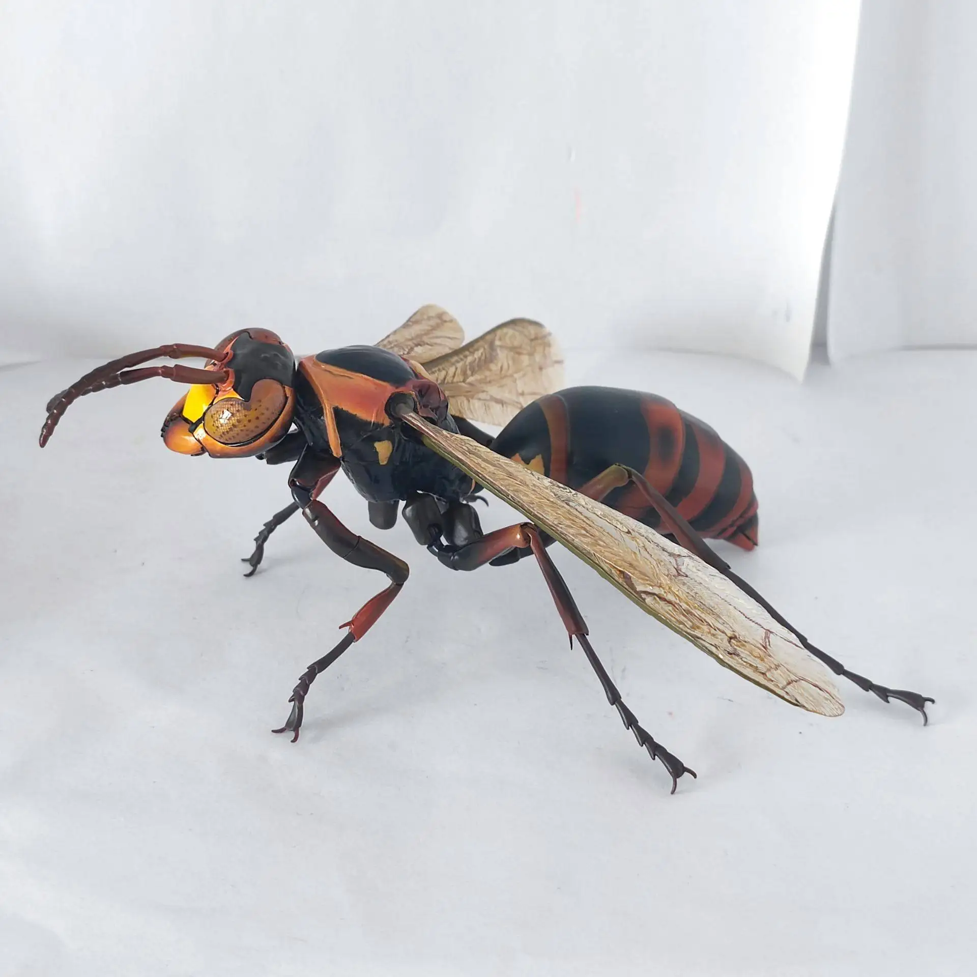 Bandai Genuine Biology Series Insect Figure，Lifelike Wasp Hornet & Bulldog Ant Model，High Simulation PVC Collectible Toy for Edu - view 4