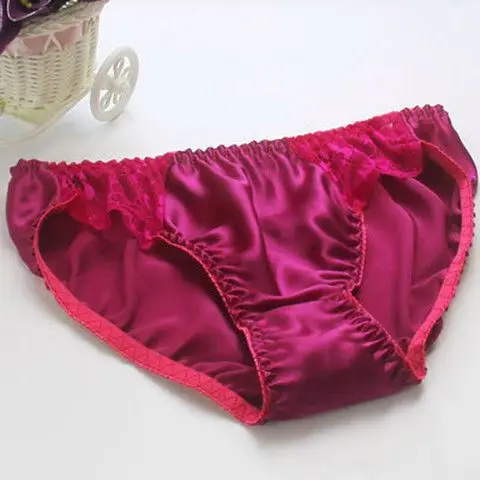 Rose red