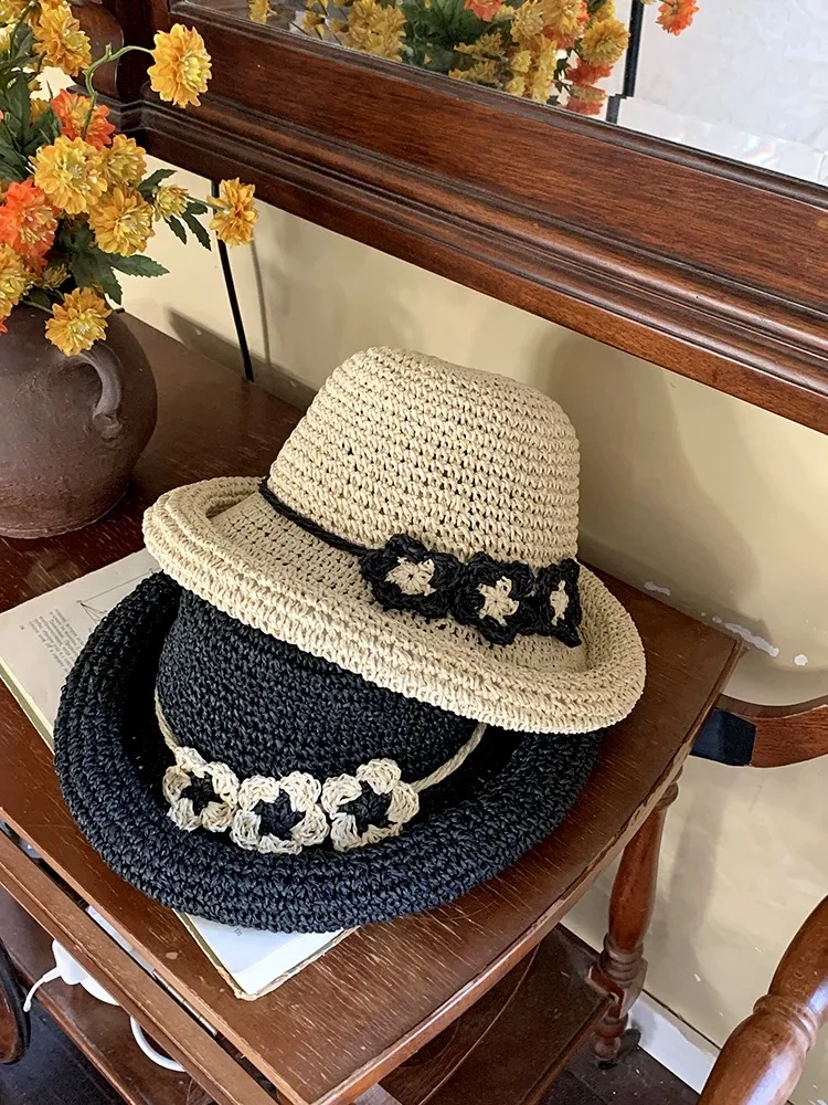 قبعة قش قابلة للطي قابلة للطي على شكل زهرة جديدة لعام 2025 على الطراز الكوري للسيدات، متعددة الاستخدامات، مظلة صغيرة جديدة قابلة للتنفس