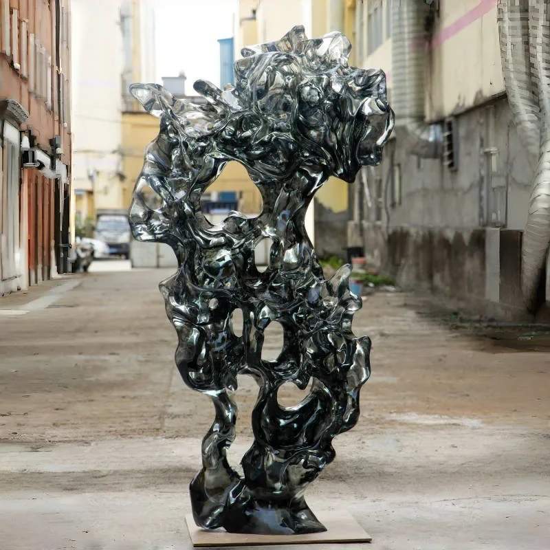Transparent resin Taihu stone sculpture transparent resin